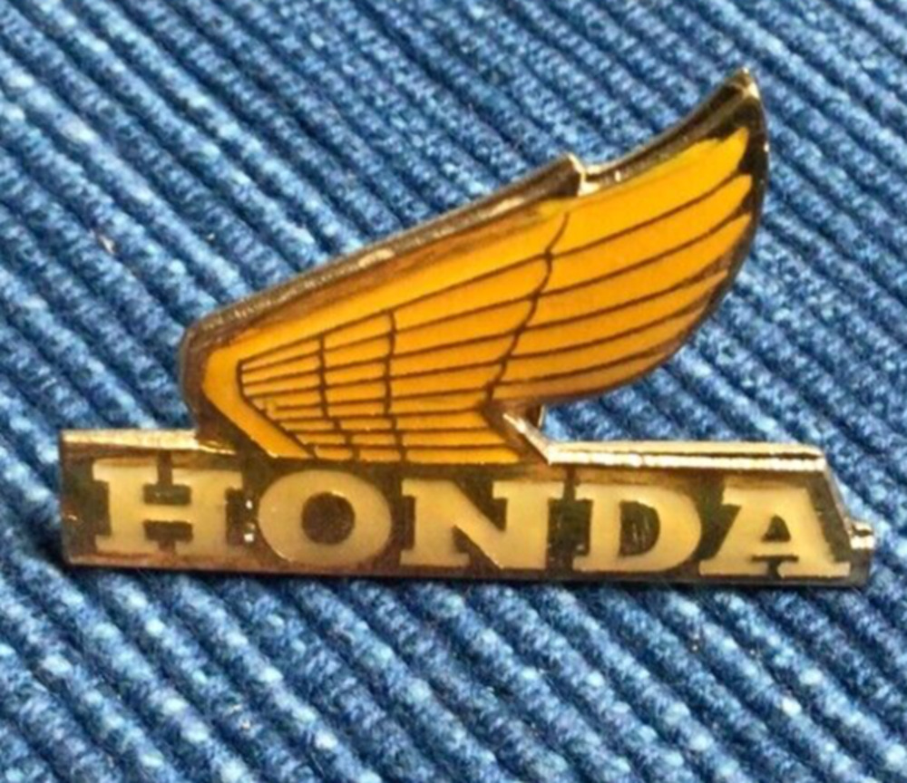 NEW NOS Honda Motorcycle Gold Wing Enamel Lapel Pin 1" Badge For Jacket + ~890A